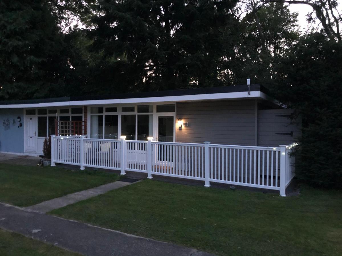 Woodlands Luxury Escape - Lodge 81 New Quay  Extérieur photo